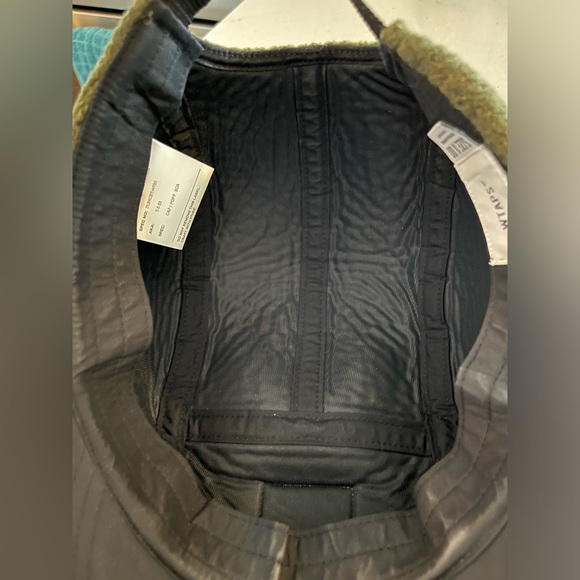 Wtaps Hat. green and black. large. fleece and lined for warmth - Picture 2 of 6